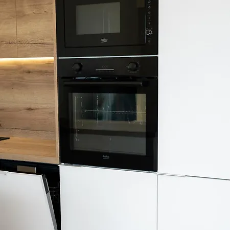New In The With Parking Option Lejlighed Ostrava